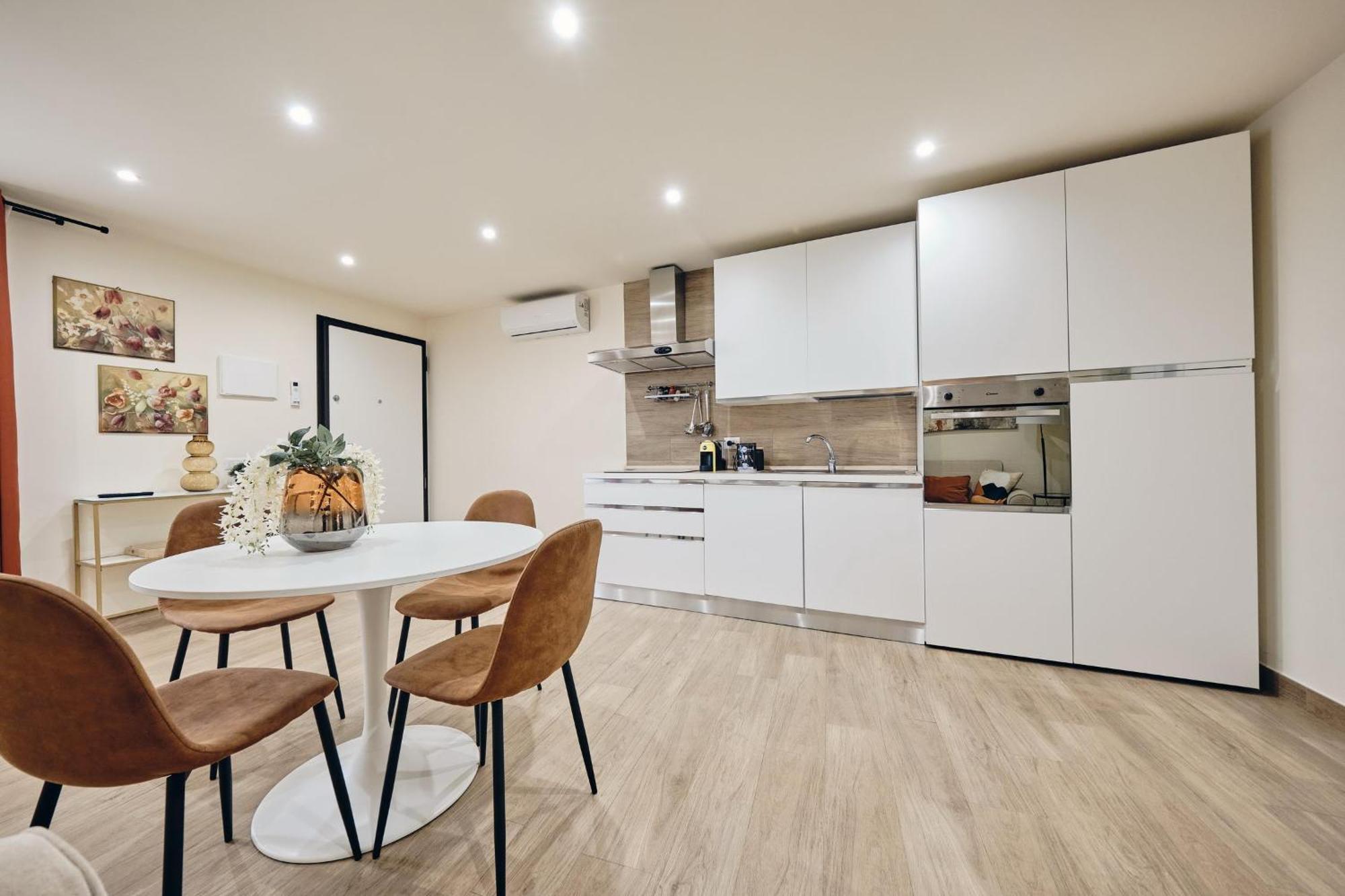 Cortilio Luxury Homes On Etna