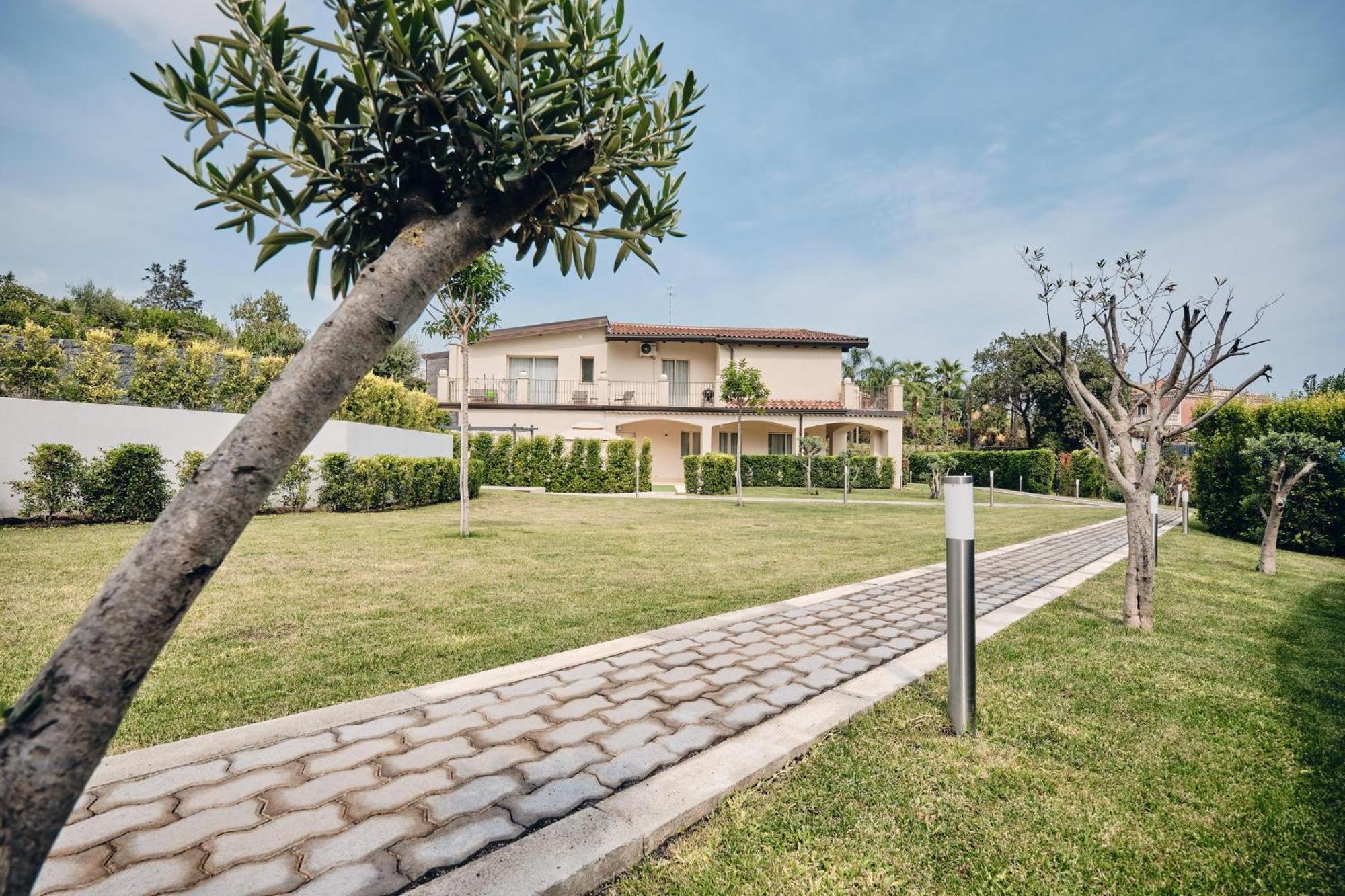 Cortilio Luxury Homes On Etna Giarre
