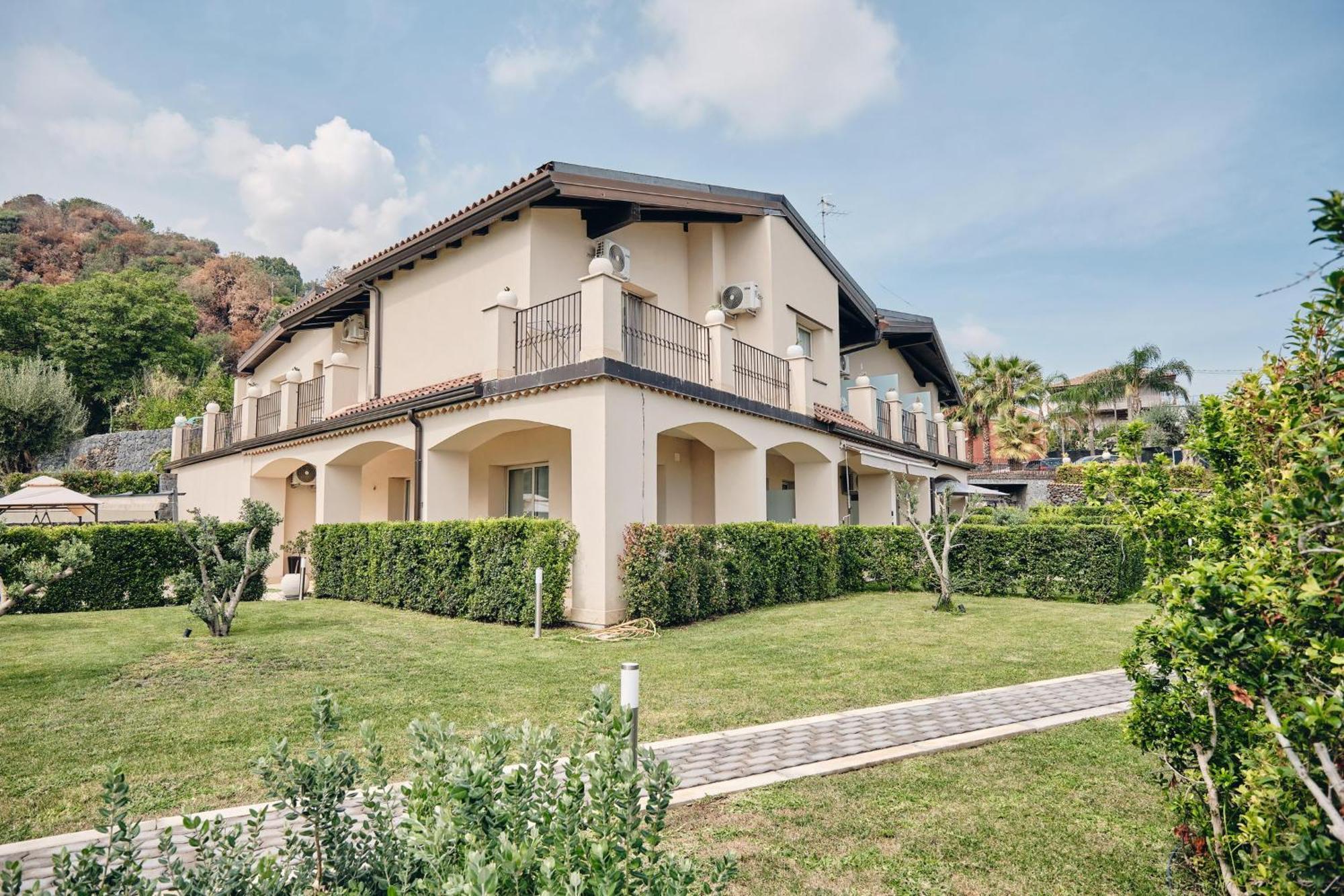 Cortilio Luxury Homes On Etna Giarre